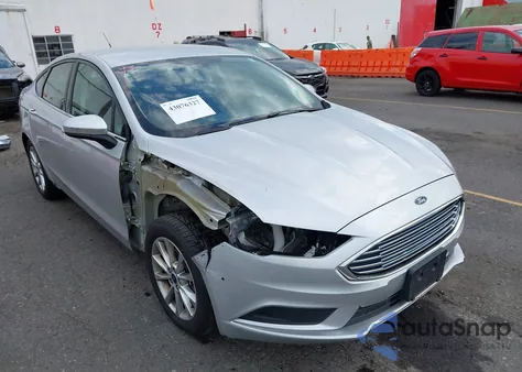 2017 Ford Fusion Se z USA, uszkodzony, nr VIN 3FA6P0H75HR125214